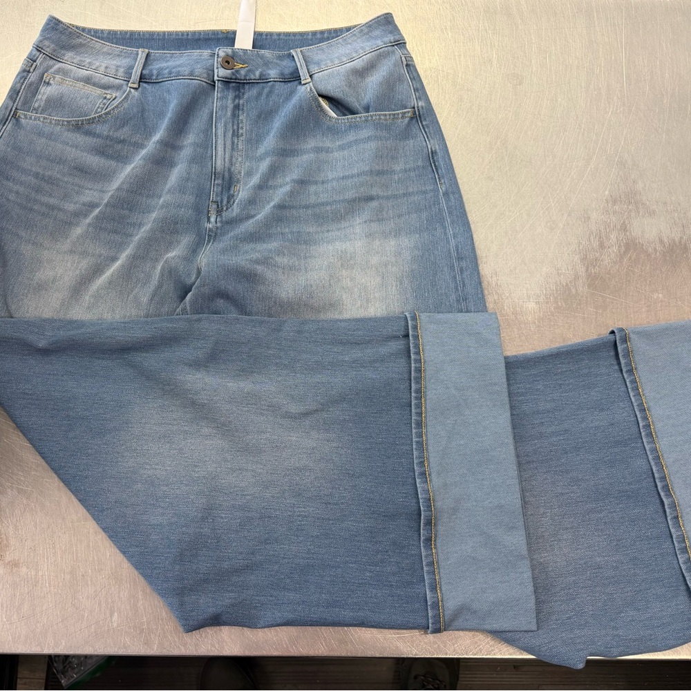 HALARA Light Blue Flare Jeans